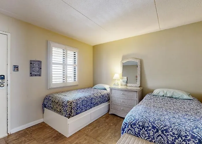 With Balcony Washer & Dryer Pools Game Tennis & Gym * Ocean City